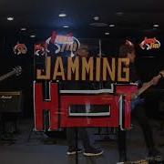 Jangankhianatiaku Jangan Khianati Aku Azlan And The Typewriter Live Hot Jam 2020