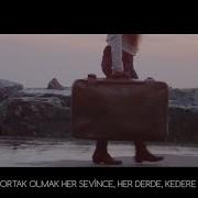 Gripin Arkadaş Lyric Video