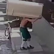 Прикол Мужик На Велосипеде