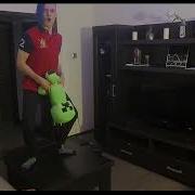Жека Играет В Игру Про Девушку Мей