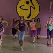 Zumba Fitness Bailando