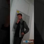 Целовались В Подъезде