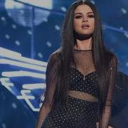 Selena Gomez Live