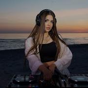 Dj Ellika Melodic Techno Progressive House Mix