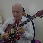 Ixtiyar Qədirov Gitarada O Qara Gözlərinin Qarəsi Yandırdı Məni Toy