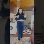 Çıplak Türk Kızı Periscope Yayınında Twerk Yapıyor