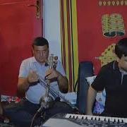Wepa Geldiyew Gitara