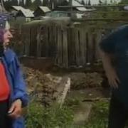 Бабка Ругается С Соседом
