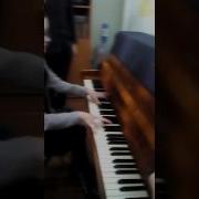 Я Чувствую Монстра На Пианино
