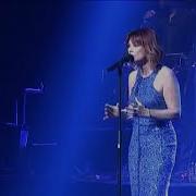 Lisa Del Bo What S A Woman Vá Com Deus