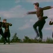 Russian Soldiers Dancing To Moskau English Version