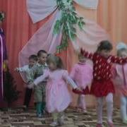 Воробушки И Автомобиль