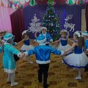 Вдоль По Улице Молодчик Идет