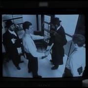 Snatch Intro