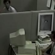Сотрудник Ломает Компьютер Прикол