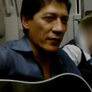 Узбек Поет Болалар Под Гитару В Самолёте Feat Bolalar Nega Unday Qilding Sen Нега Ундай Килдинг Сен