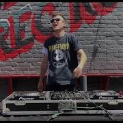 Electric Rinse Repeat Danfx Mash Up Breaking Beattz Riton