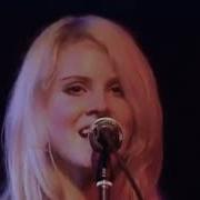 Lizzy Grant