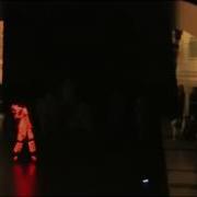 Случай В Торговом Центре Невероятный Танец С Неоновой Подсветкой Супер