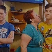 Взрослеют Дети Стареют Матери