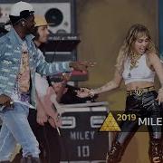 Miley Cyrus Old Town Road