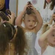 Анок З Шишками На Новорічному Святі 2022 В Молодшій Групі Муз