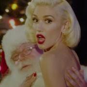 Gwen Stefani You Make It Feel Like Christmas Ft Blake Shelton