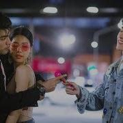 Microphone ไมโครโฟน Song By Cd Guntee And Dawut