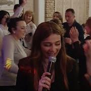 წითელი ბასანოშკები