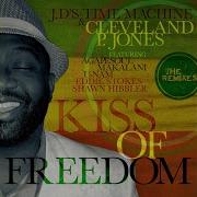 Freedom Kiss