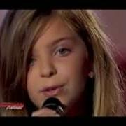 Маленькая Девочка Поёт Песню Christina Aguilera