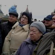 А Парень С Девушкой На Лавочке Прощаются