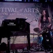 Brian Simpson Performs Wonderland At The Festival Of Arts