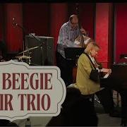 Beegie Adair Trio Autumn Leaves Live