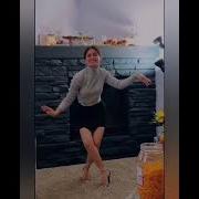 رقص زیبا از بازیگر ایرانی دختر ایرونی