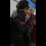 Неистовый Бой Двух Бабушек За Место В Маршрутке