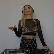Dj Aurika Live Good Vibes 001 Melodic Techno Mix