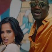 Becky G Como No Akon