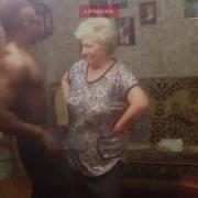 Стриптиз Для Бабули