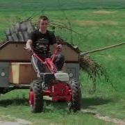 Красный Трактор Пародия На Черный Бумер