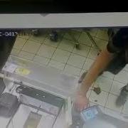 Мужик Обосрался На Кассе