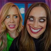 My Friends Is Smiling