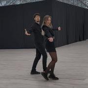 Русская Девушка Танцует С Кавказцем Lezginka 2020 Лезгинка На Русском В Москва Сити Alishka Kolomij