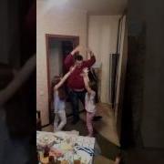Танец Дедушки С Внучками