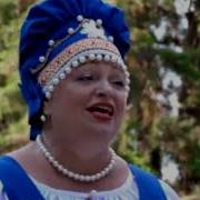 Россияночка Песня В Деревне Играла Гармошка