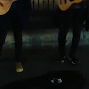 Уличные Артисты Спели Иранской Песни
