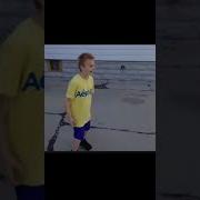 Мем Мяч В Голову