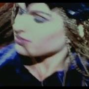 Oliver Twist Hands Up Remix