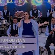 Xatun Əliyeva Toyda Canlı Ifa Popuri