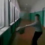 Разбил Стекло Портфелем